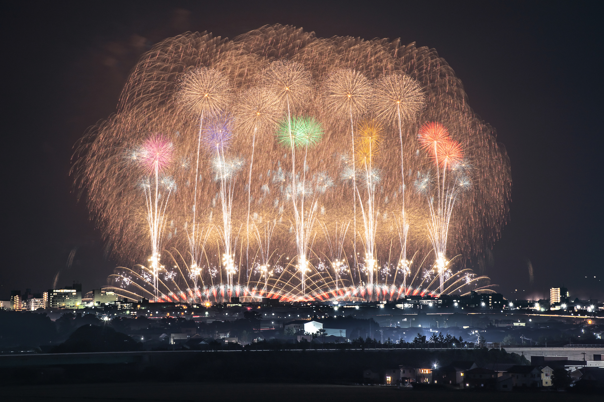 赤川花火大会(山形県鶴岡市)