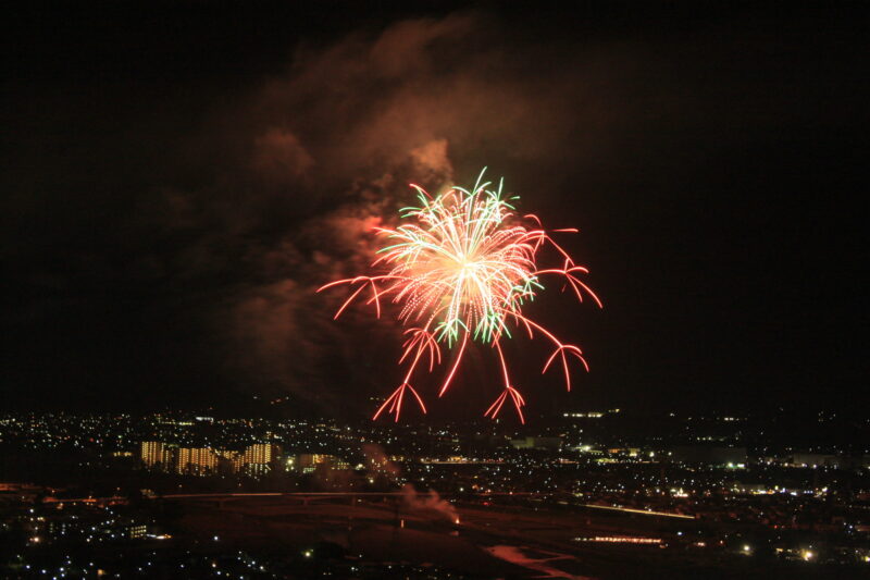 あしがら花火大会(神奈川県開成町・神奈川県松田町)