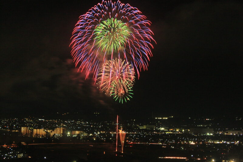 あしがら花火大会(神奈川県開成町・神奈川県松田町)