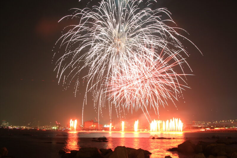 芦屋サマーカーニバル花火大会(兵庫県芦屋市)