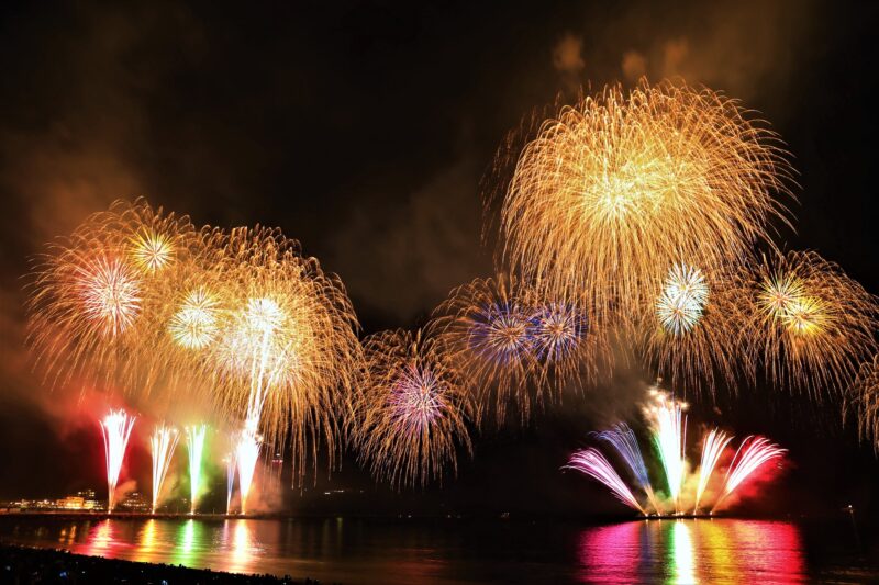 ふじさわ江の島花火大会(神奈川県藤沢市)