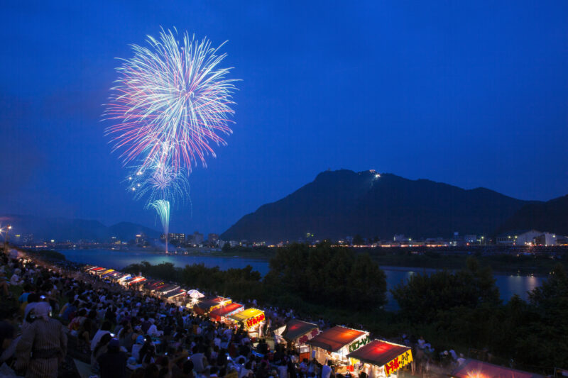 ぎふ長良川花火大会(岐阜県岐阜市)
