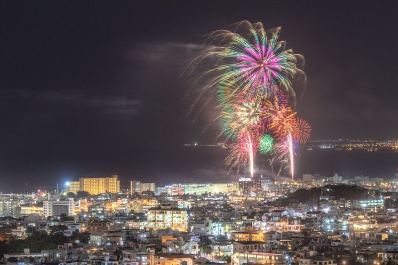 宜野湾はごろも祭りはごろも花火フェスタ(沖縄県宜野湾市)