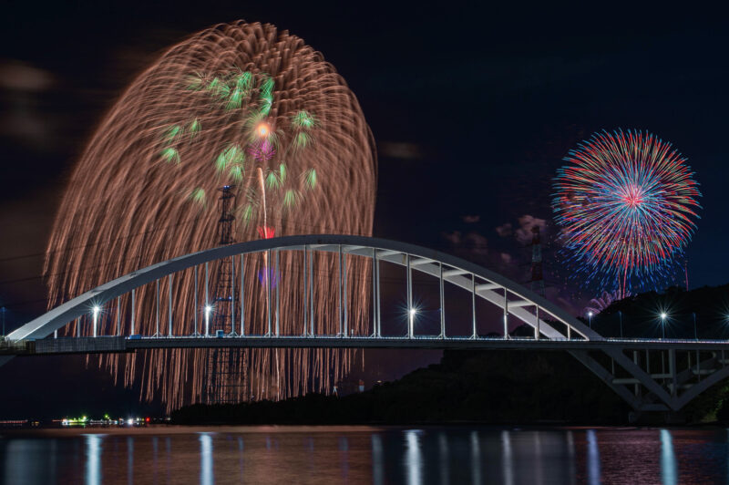 伊万里湾大花火(佐賀県伊万里市)
