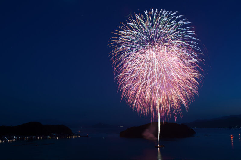 伊根花火(京都府伊根町)