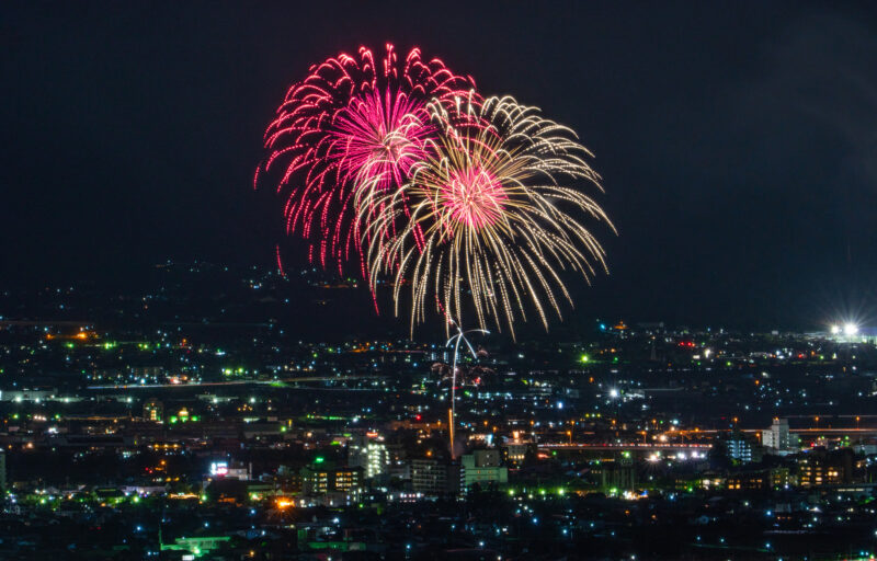 石和温泉花火大会(山梨県笛吹市)