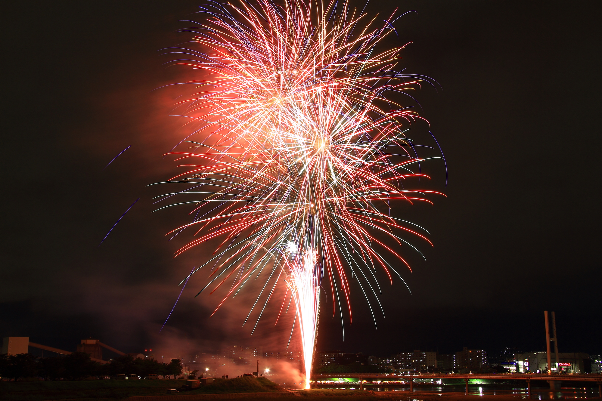 いたみ花火大会(兵庫県伊丹市)