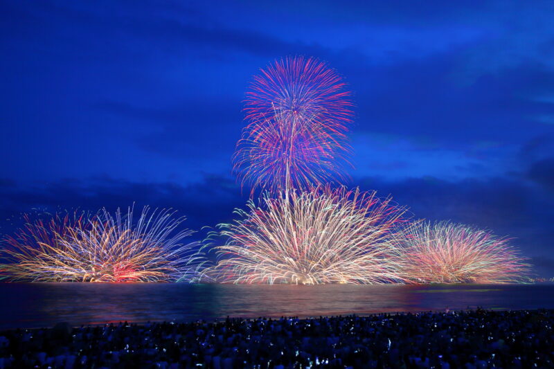 鎌倉花火大会(神奈川県鎌倉市)