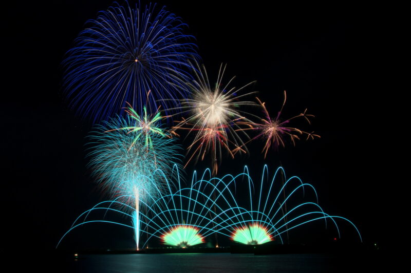 さつま黒潮きばらん海枕崎港まつり花火大会(鹿児島県枕崎市)