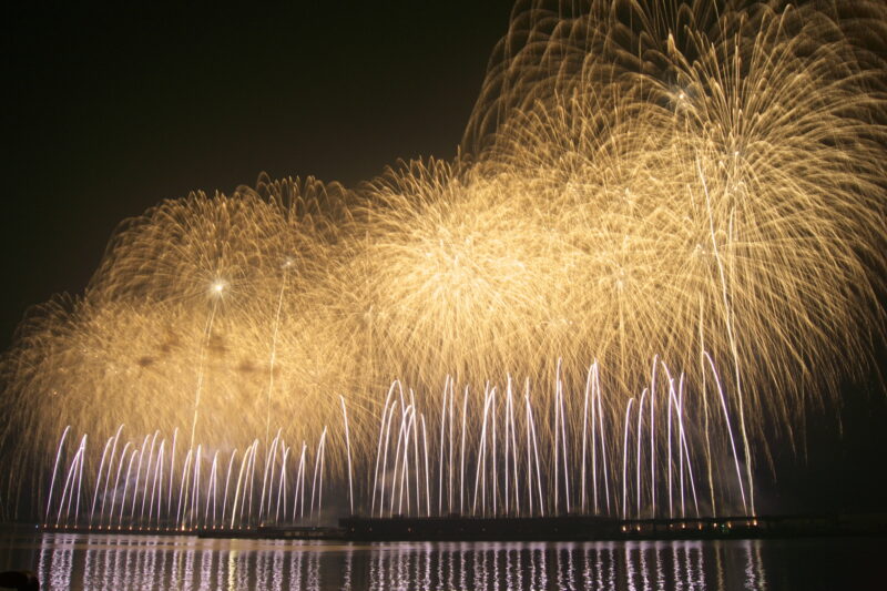 さつま黒潮きばらん海枕崎港まつり花火大会(鹿児島県枕崎市)