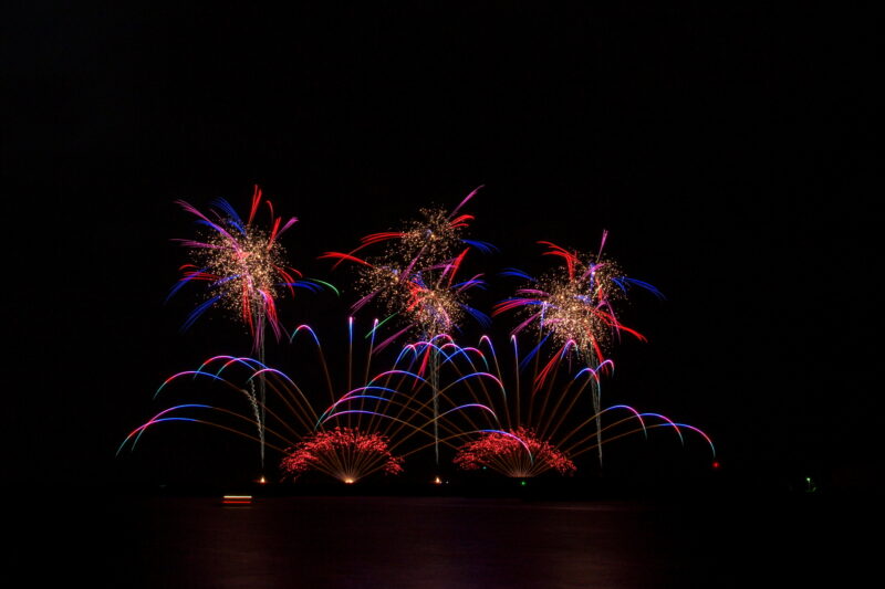 さつま黒潮きばらん海枕崎港まつり花火大会(鹿児島県枕崎市)