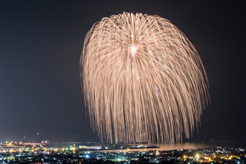 さつま黒潮きばらん海枕崎港まつり花火大会(鹿児島県枕崎市)