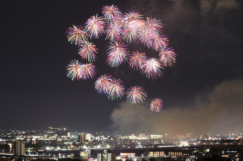 北日本新聞納涼花火富山会場(富山県富山市)