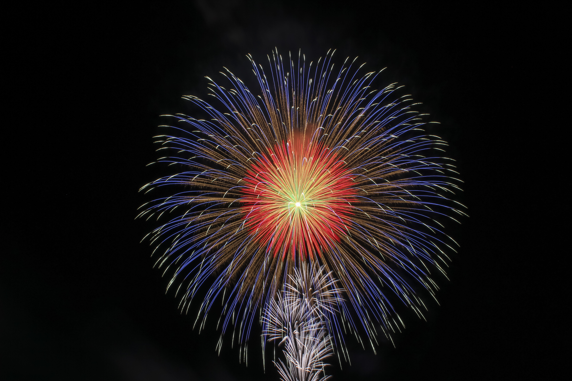 古都ひろさき花火の集い(青森県弘前市)