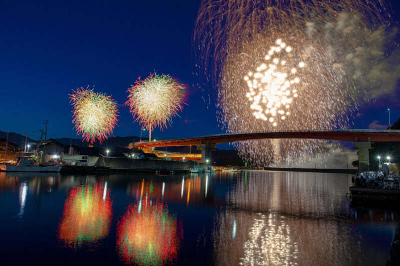 きほく燈籠祭花火打ち上げ(三重県紀北町)