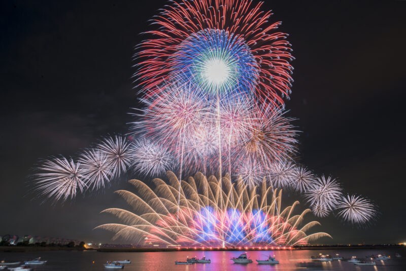 桑名水郷花火大会(三重県桑名市)