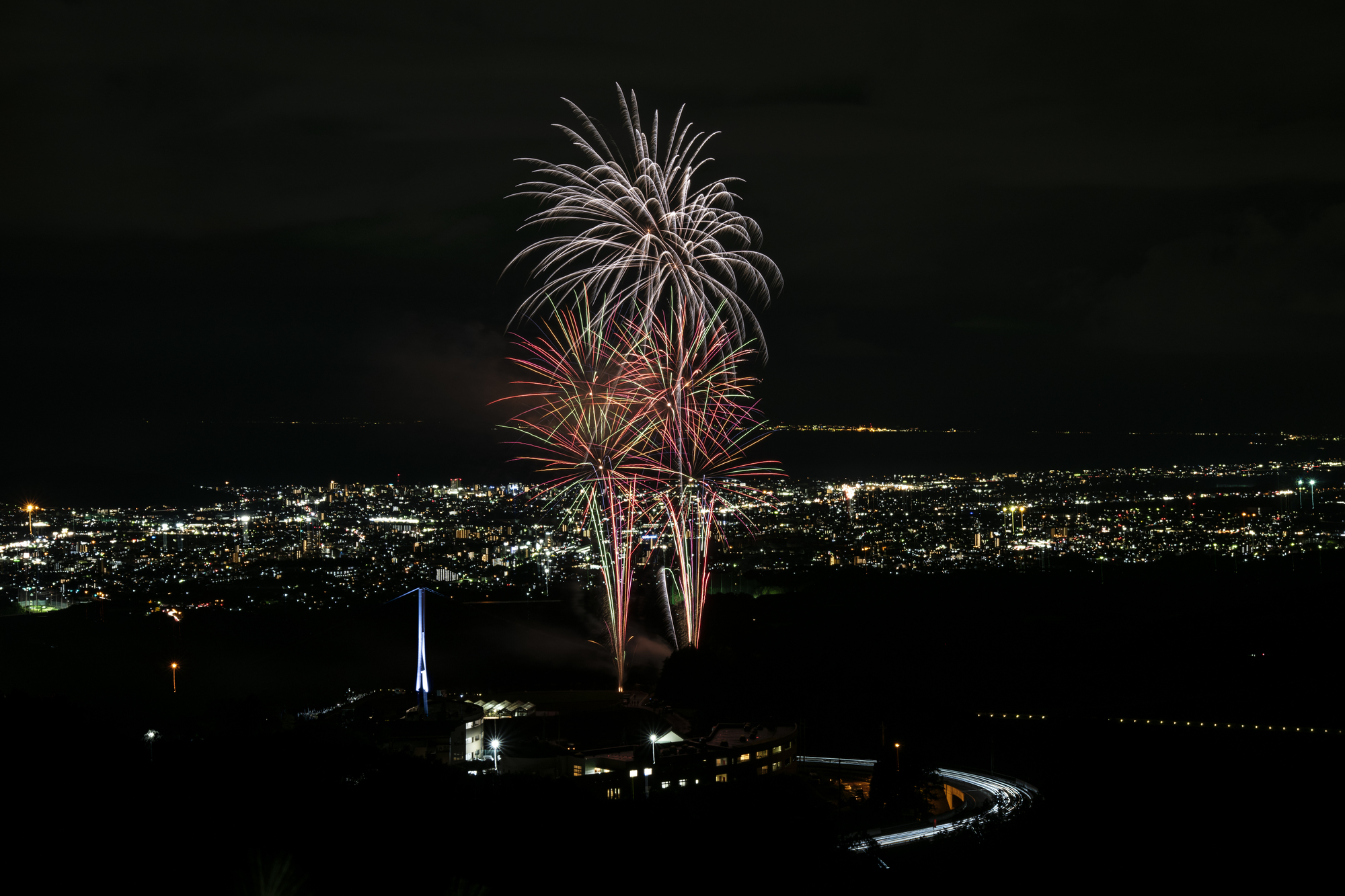 三島スカイウォークナイトスカイウォーク打ち上げ花火ショー(静岡県三島市)