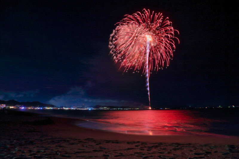 三浦海岸納涼まつり花火大会(神奈川県三浦市)