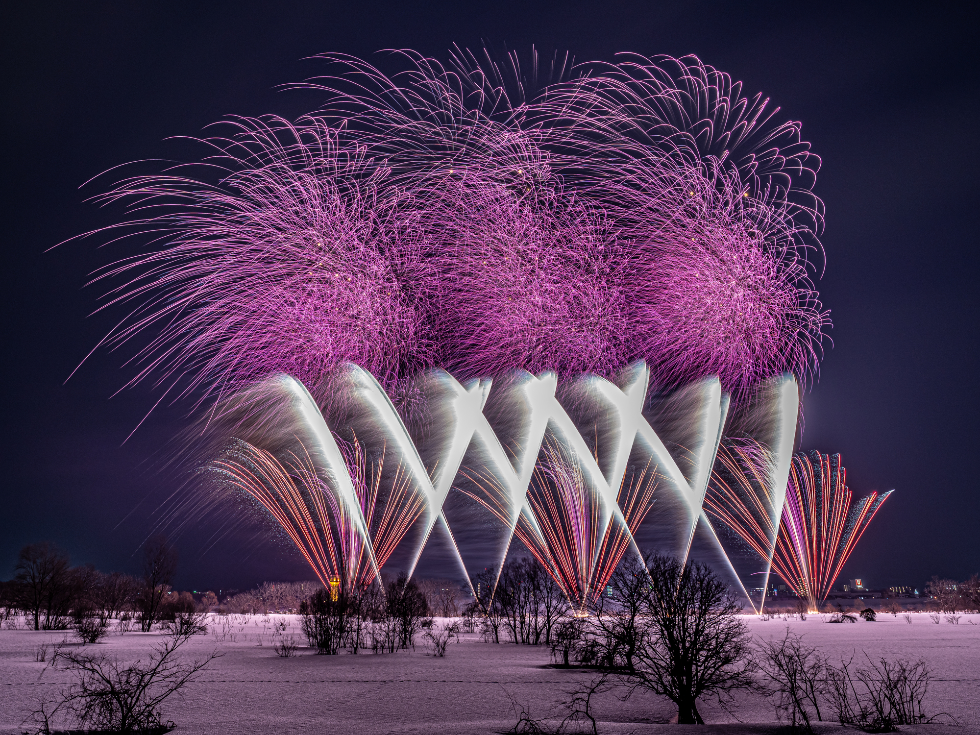 長岡花火雪花火(新潟県長岡市)