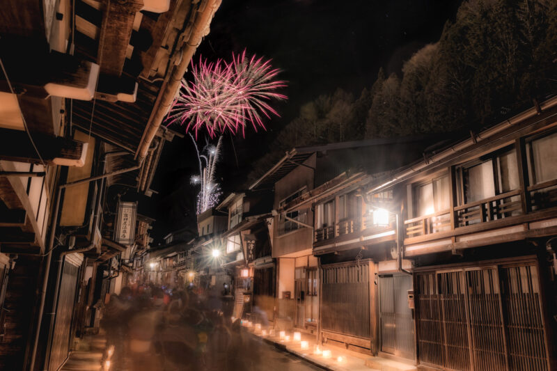 奈良井宿アイスキャンドル祭り打ち上げ花火(長野県塩尻市)