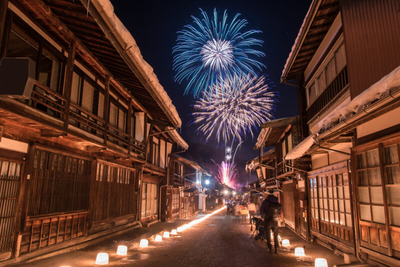 奈良井宿アイスキャンドル祭り打ち上げ花火(長野県塩尻市)