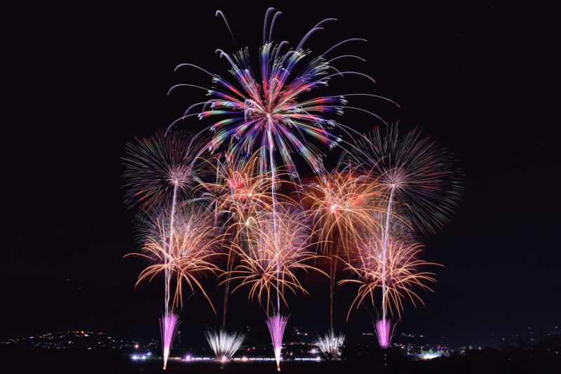 にし阿波の花火(徳島県三好市・美馬市)