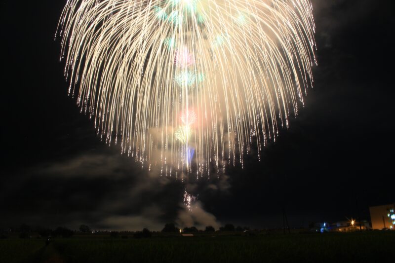 おぢやまつり大花火大会(新潟県小千谷市)