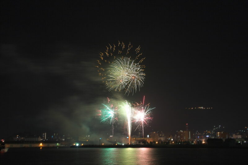 おたる潮まつり大花火大会(北海道小樽市)