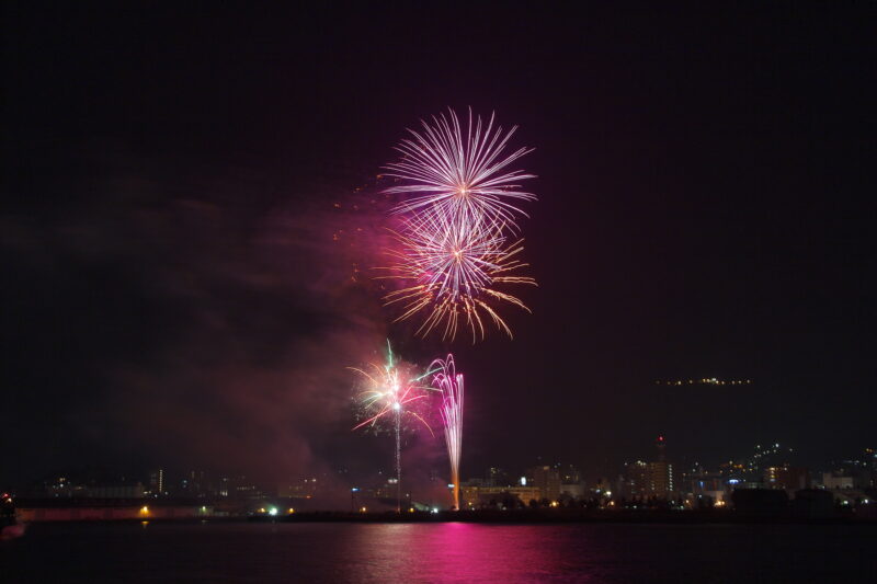 おたる潮まつり大花火大会(北海道小樽市)