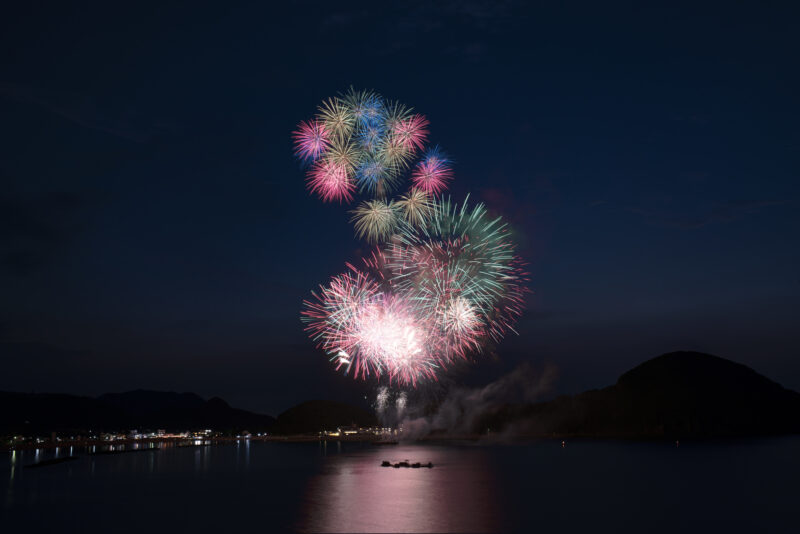 たけの海上花火大会(兵庫県豊岡市)