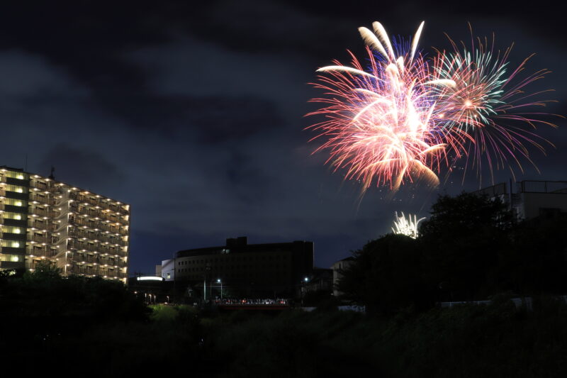 たたら祭りフィナーレ花火(埼玉県川口市)