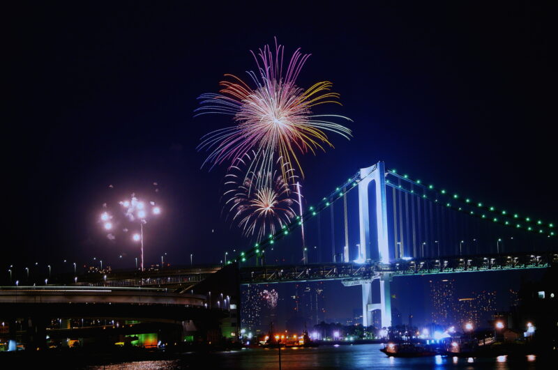 東京湾大華火祭(東京都中央区)