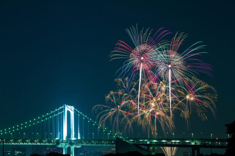 東京湾大華火祭(東京都中央区)