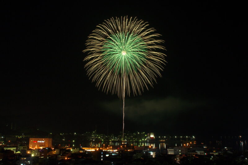 つくみ港まつり花火大会(大分県津久見市)