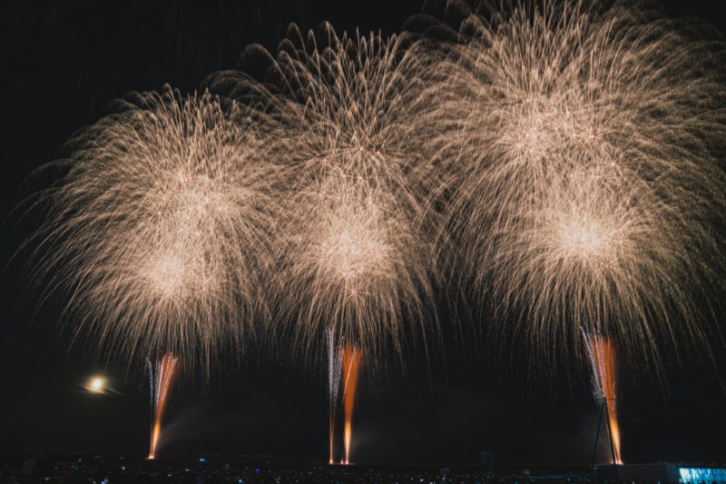 焼津海上花火大会(静岡県焼津市)