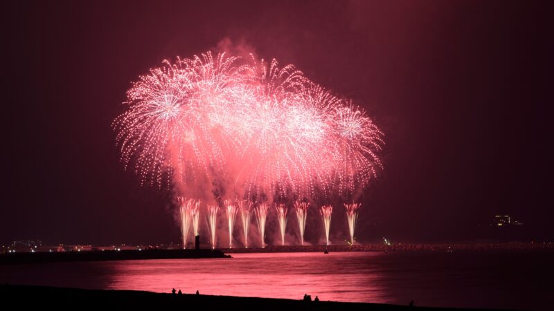 焼津海上花火大会(静岡県焼津市)