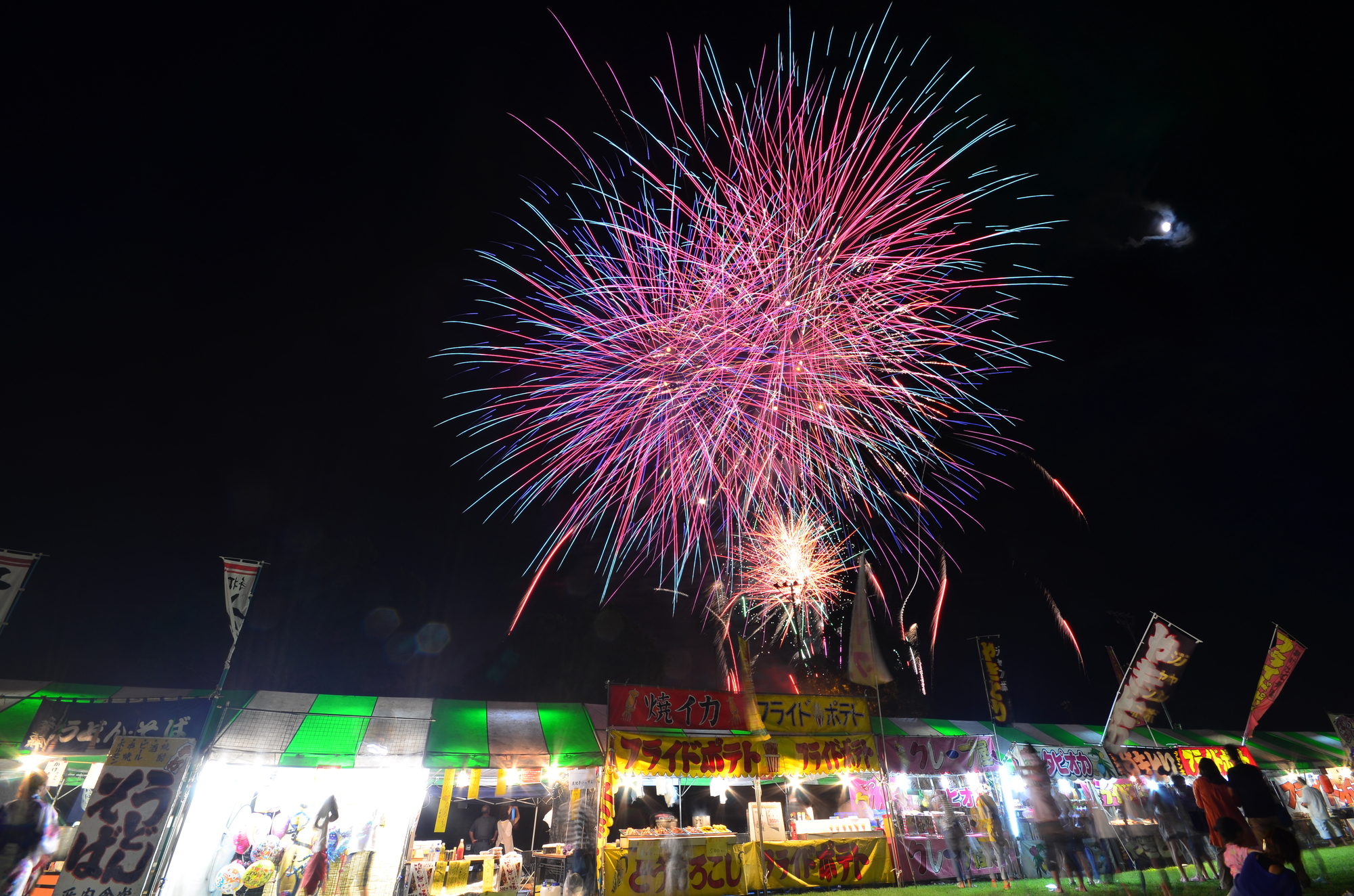 山之口どんどんまつり花火打ち上げ(宮崎県都城市)