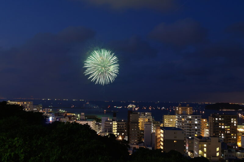 よこすか開国花火大会(神奈川県横須賀市)